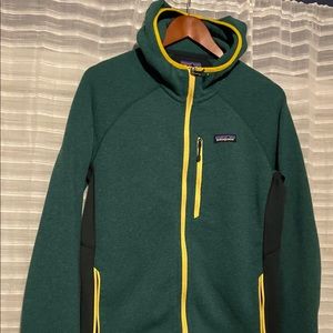 Vintage Patagonia hooded jacket. Medium